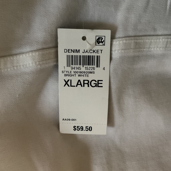 Women’s white jean jacket - Picture 4 of 7